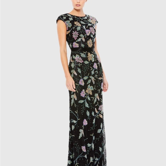 MAC DUGGALFloral Beaded Cap Sleeve Evening Gown Size 2and 6 BLACK MULTI $598